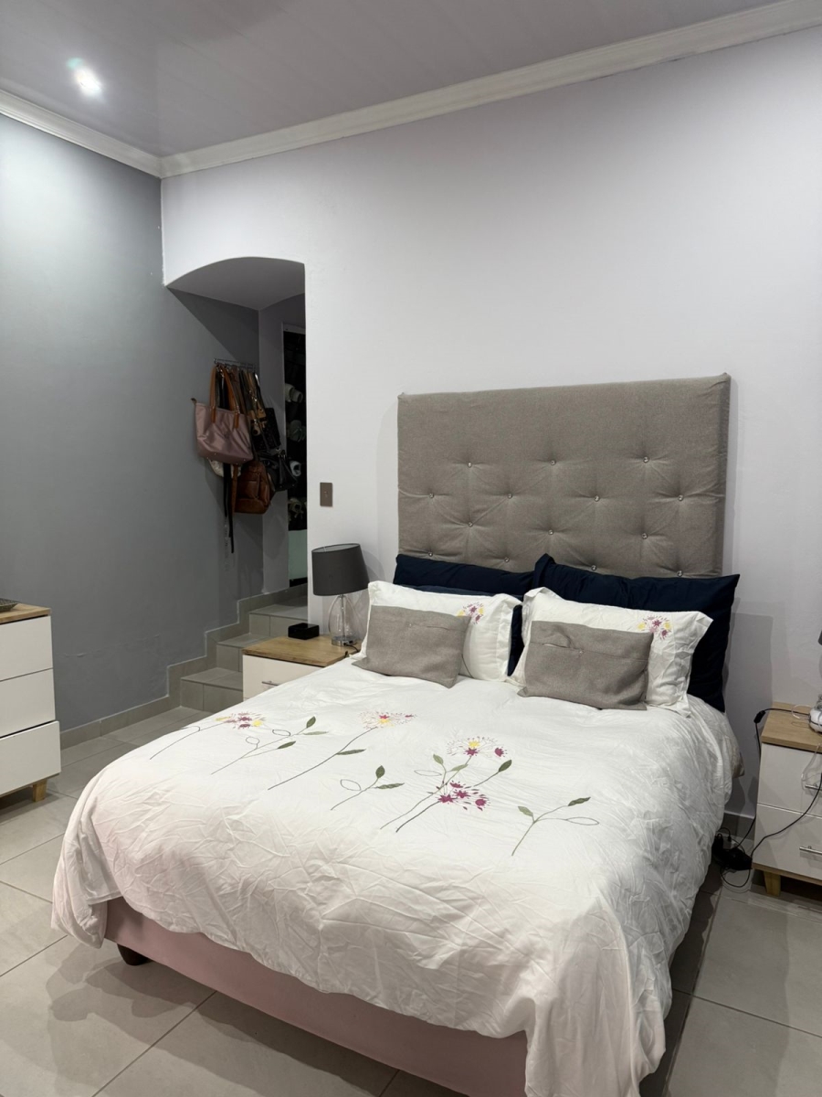 3 Bedroom Property for Sale in Safari Gardens North West